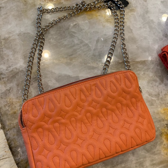 Sondra Roberts Handbag - Picture 3 of 4